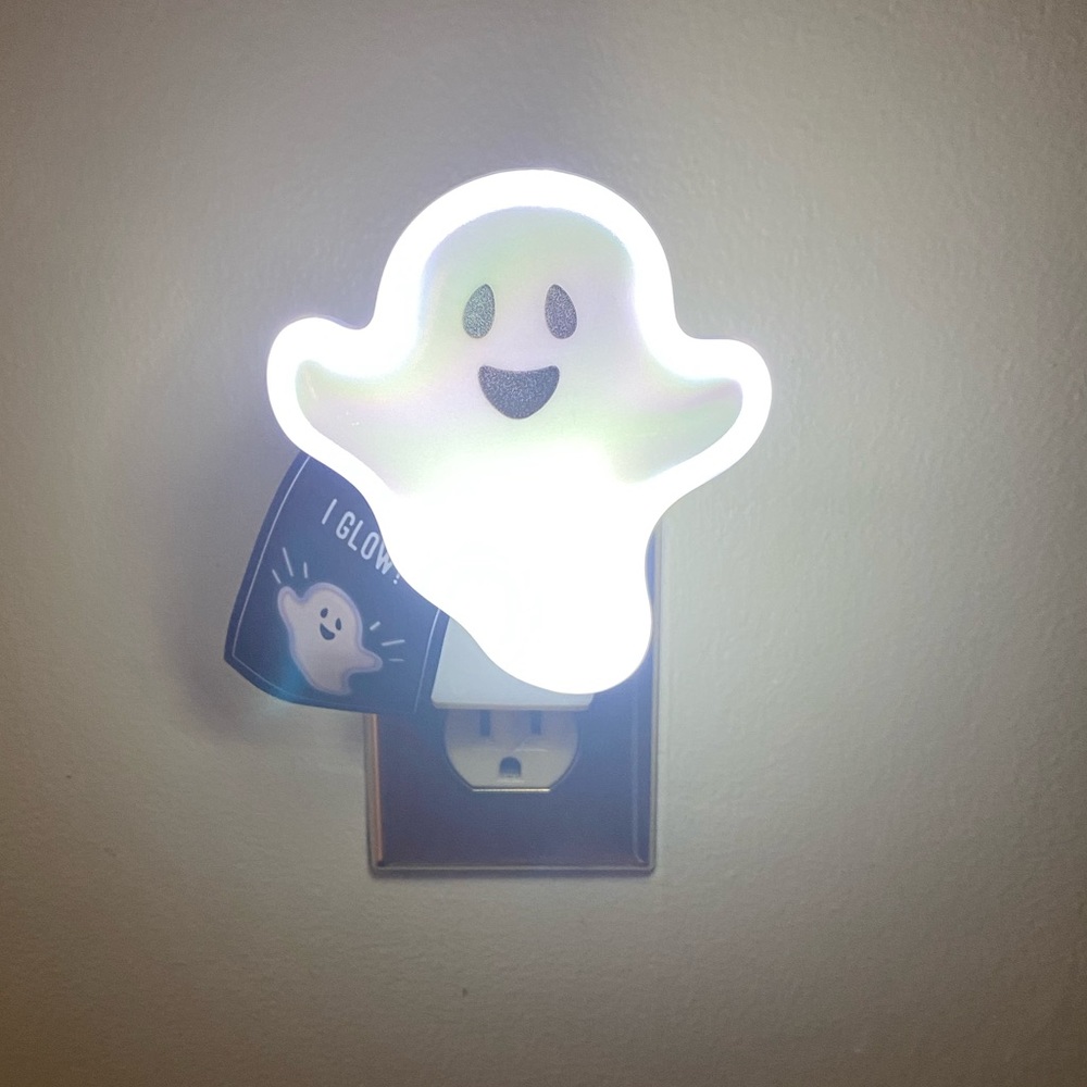 BBW Neon Ghost Nightlight